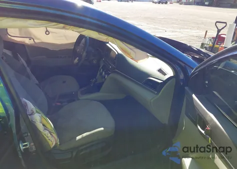 2019 Hyundai Elantra Sel from USA, damaged, VIN 5NPD84LF5KH491592